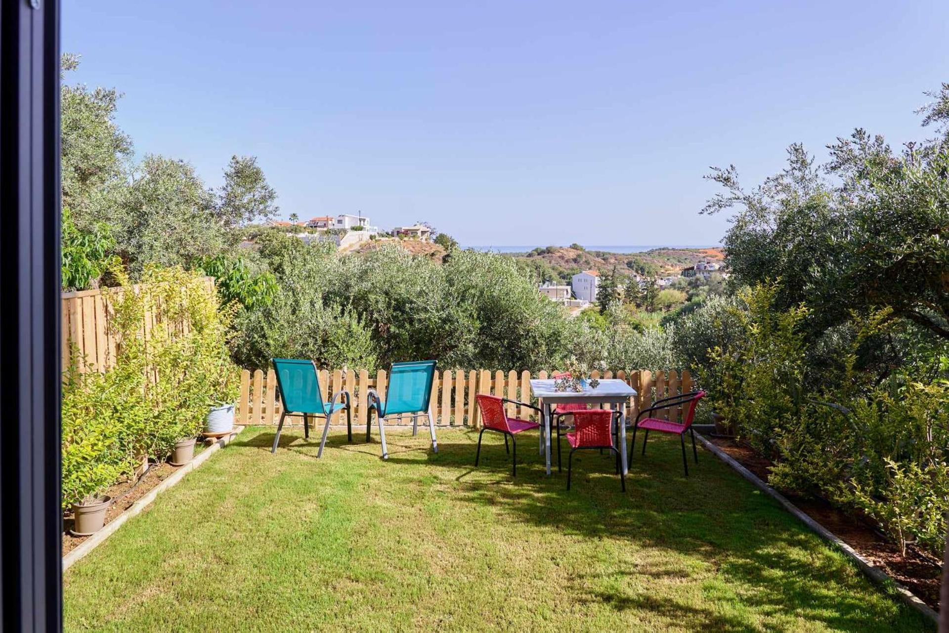 Holiday home Renia's House